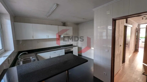 Moradia T3 para Venda em Ermesinde