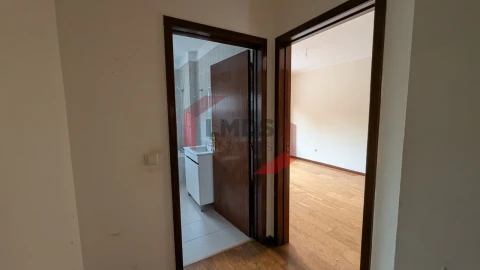 Apartamento T1 para Venda em Gondomar (São Cosme), Valbom e Jovim
