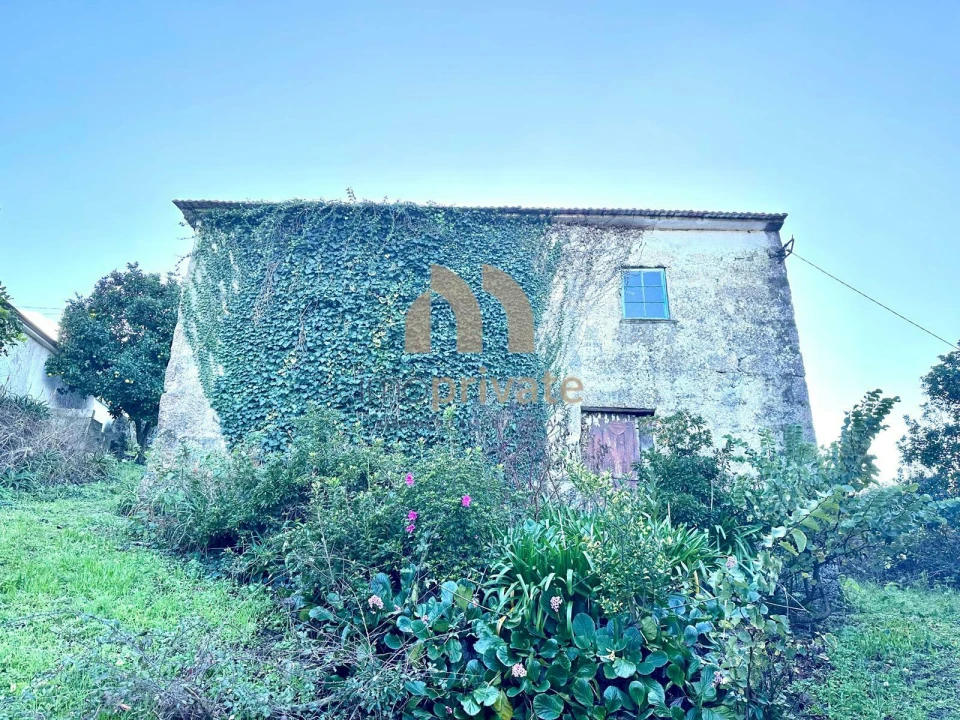 Moradia T3 para Venda em Vilarinho Foto 1