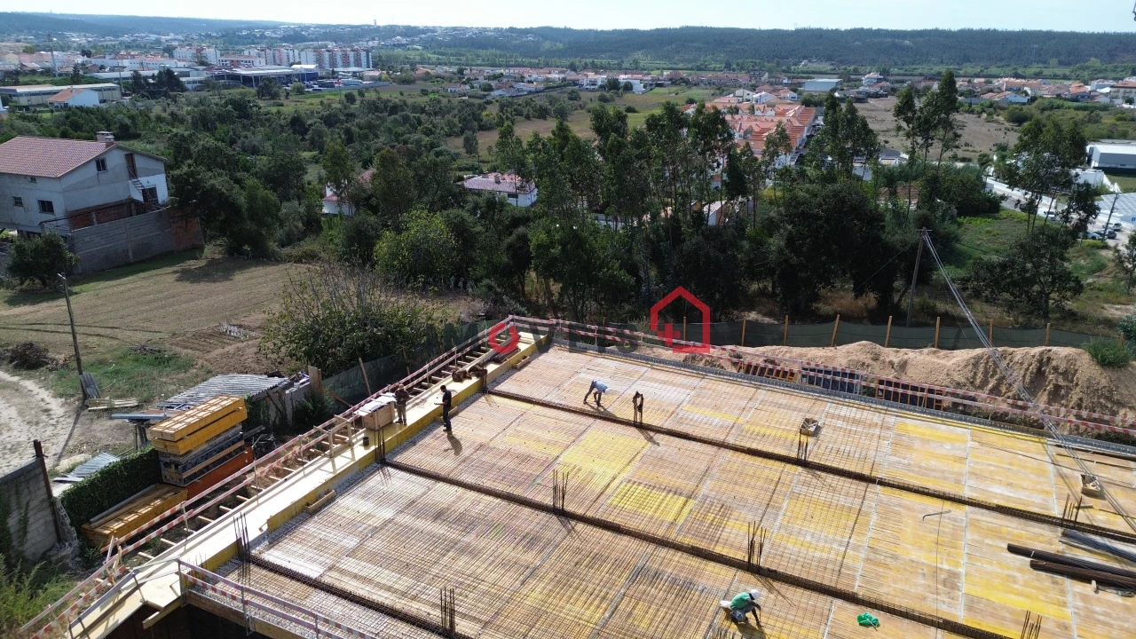 Apartamento T2 para Venda em Marrazes e Barosa Foto 10