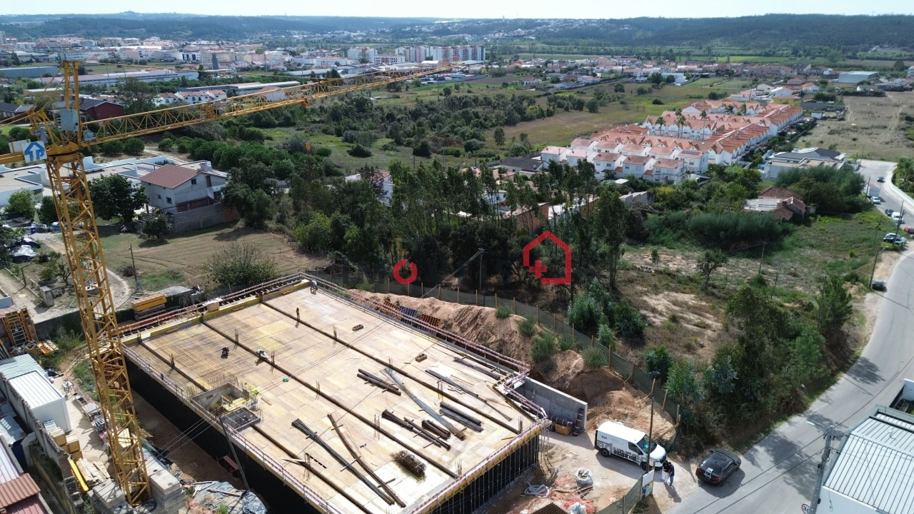Apartamento T2 para Venda em Marrazes e Barosa Foto 6