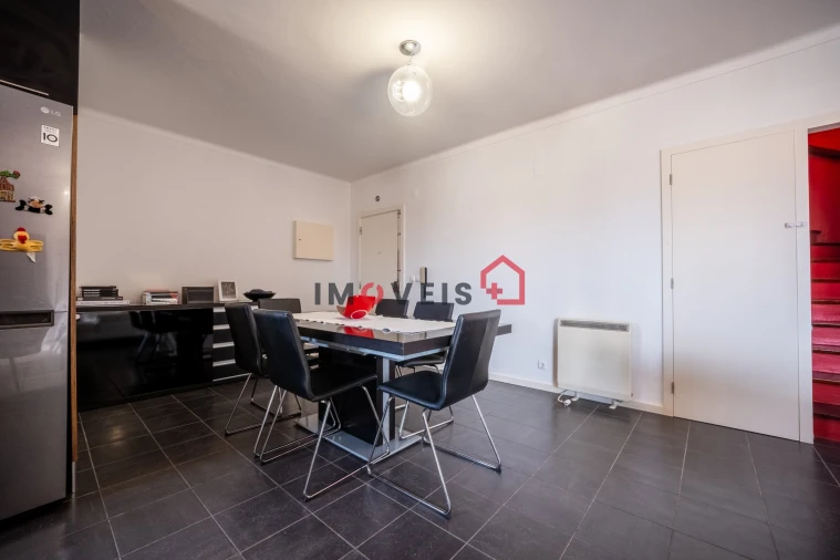 Apartamento T2 para Venda em Marinha Grande Foto 10