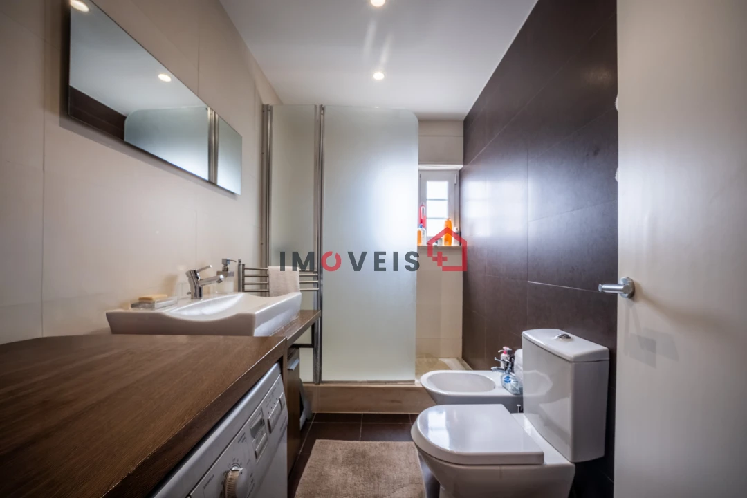 Apartamento T2 para Venda em Marinha Grande Foto 17