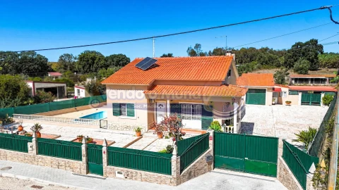 Moradia T3 para Venda em Salvaterra de Magos e Foros de Salvaterra