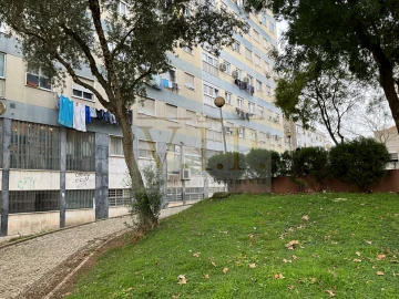 Apartamento T2 para Venda em Odivelas