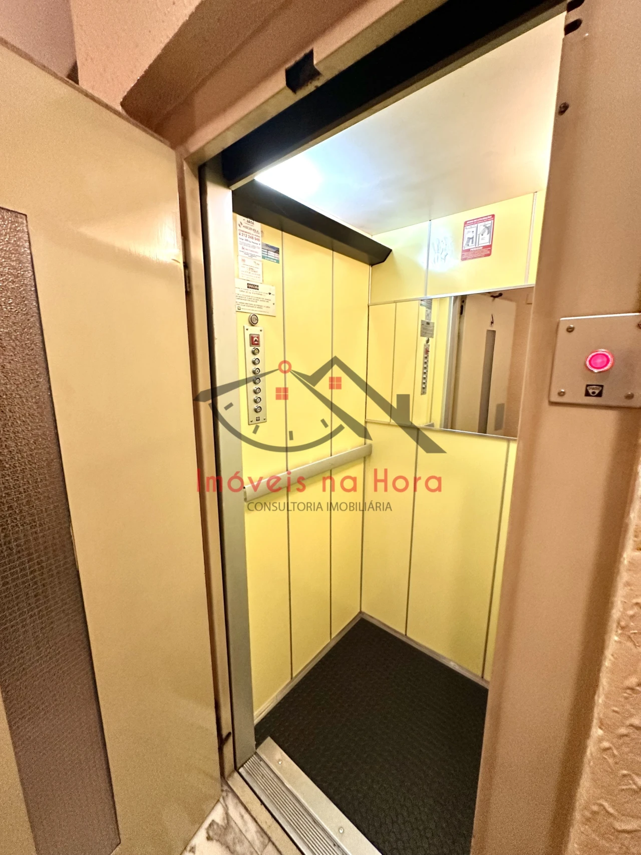 Apartamento T3 para Venda em Amora Foto 4