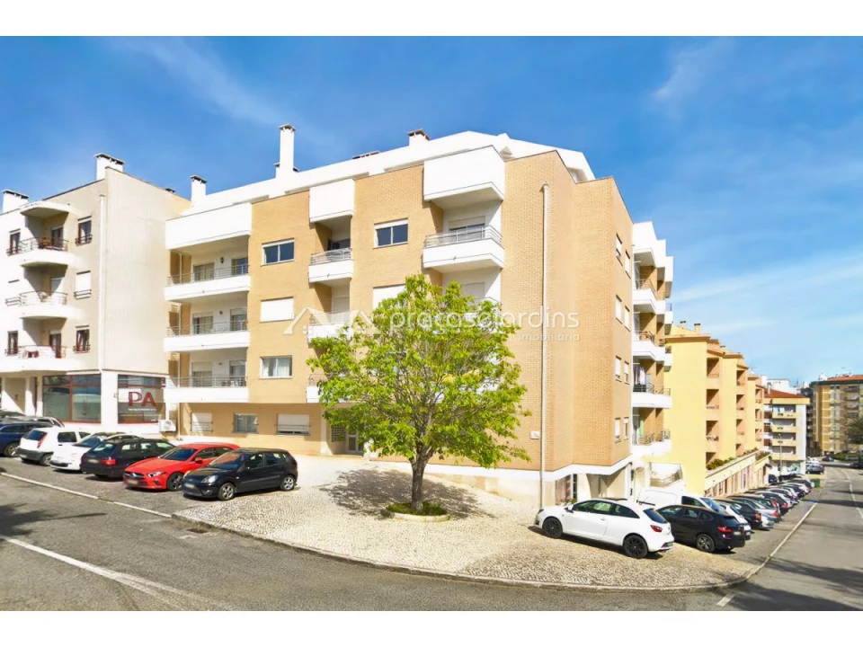 Apartamento T3 para Venda em Leiria, Pousos, Barreira e Cortes Foto 3