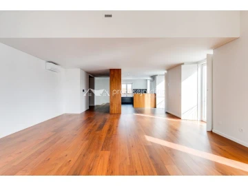 Apartamento T3 para Venda em Leiria, Pousos, Barreira e Cortes