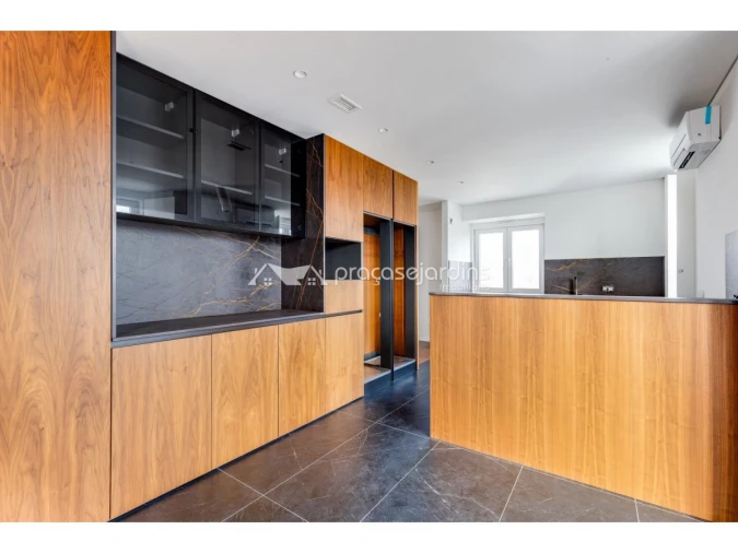 Apartamento T3 para Venda em Leiria, Pousos, Barreira e Cortes Foto 10