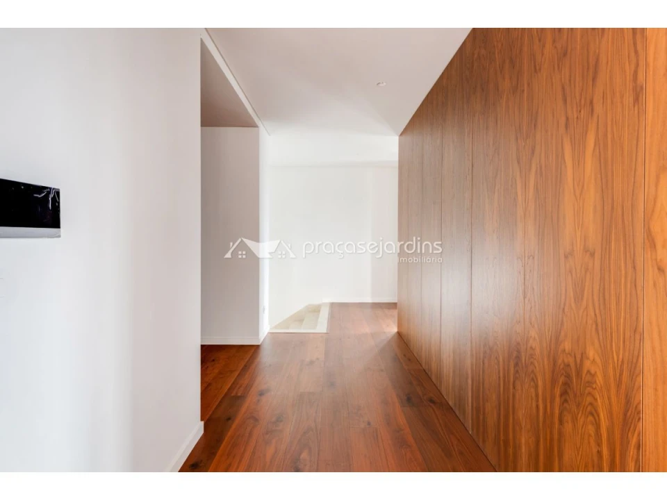 Apartamento T3 para Venda em Leiria, Pousos, Barreira e Cortes Foto 15