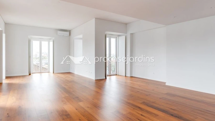 Apartamento T3 para Venda em Leiria, Pousos, Barreira e Cortes