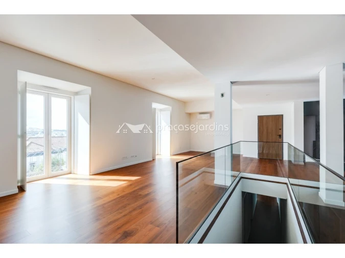 Apartamento T4 para Venda em Leiria, Pousos, Barreira e Cortes Foto 6