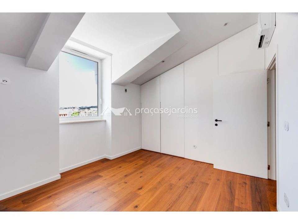 Apartamento T3 para Venda em Leiria, Pousos, Barreira e Cortes Foto 18