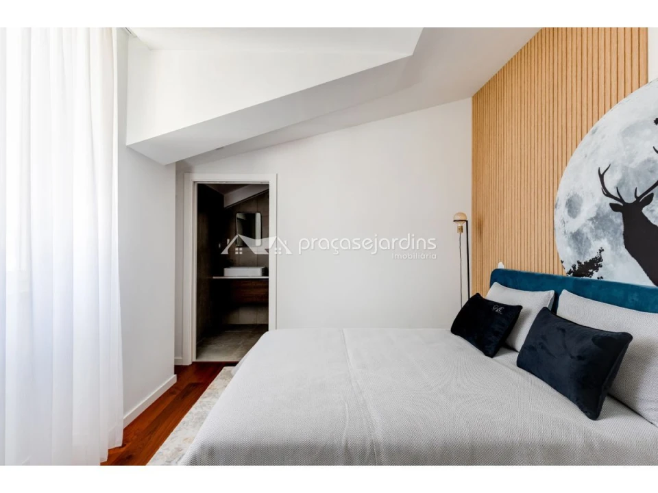 Apartamento T3 para Venda em Leiria, Pousos, Barreira e Cortes Foto 10