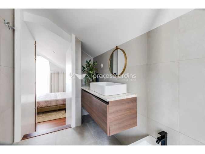 Apartamento T3 para Venda em Leiria, Pousos, Barreira e Cortes Foto 8