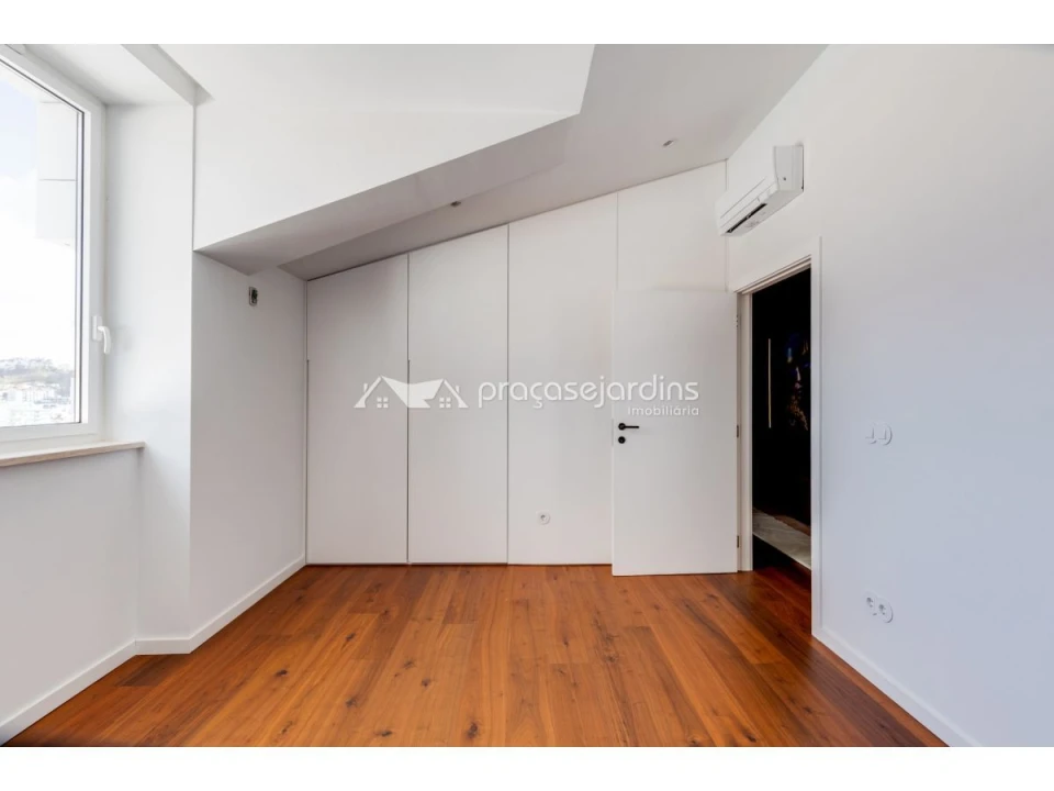 Apartamento T3 para Venda em Leiria, Pousos, Barreira e Cortes Foto 19
