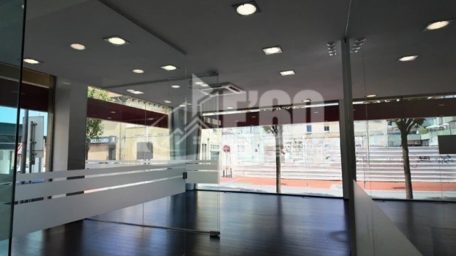 Loja para Arrendamento em Espinho