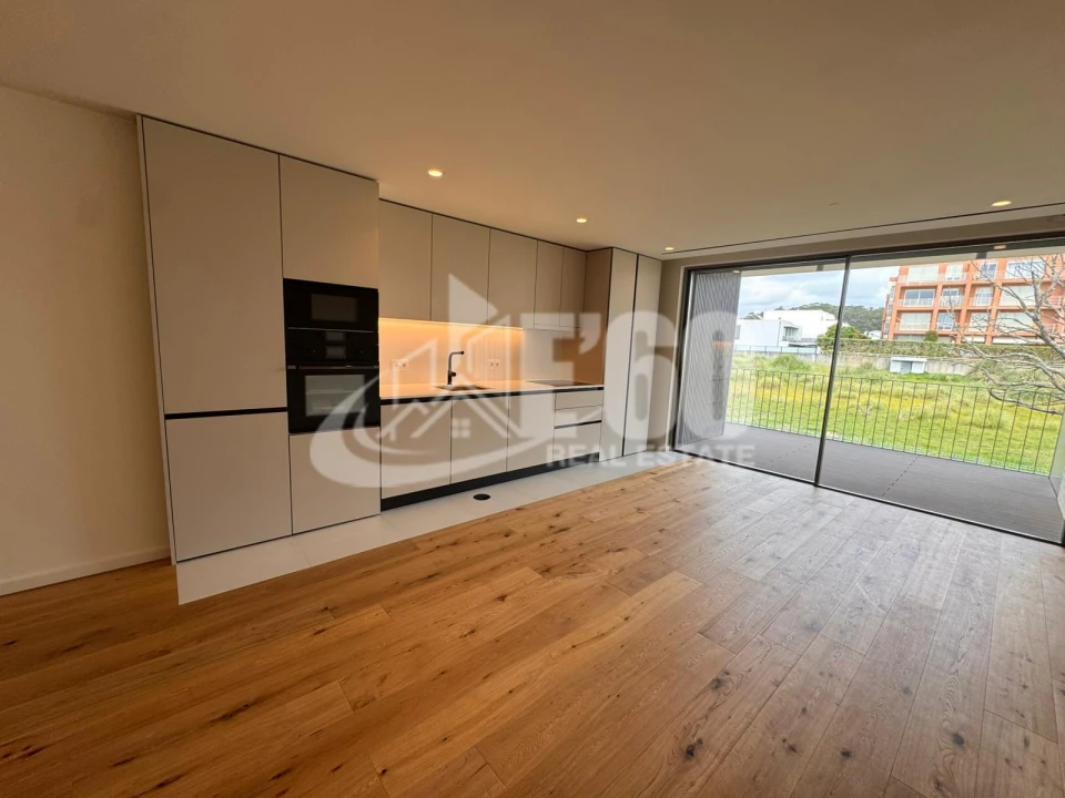 Apartamento T1 para Venda em São Felix da Marinha Foto 4
