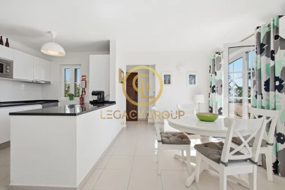 Apartamento T2 para Venda em Quarteira