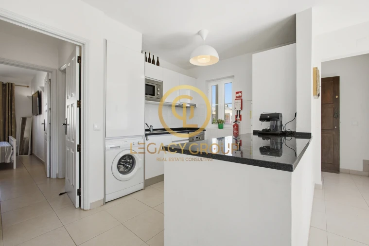 Apartamento T2 para Venda em Quarteira Foto 11