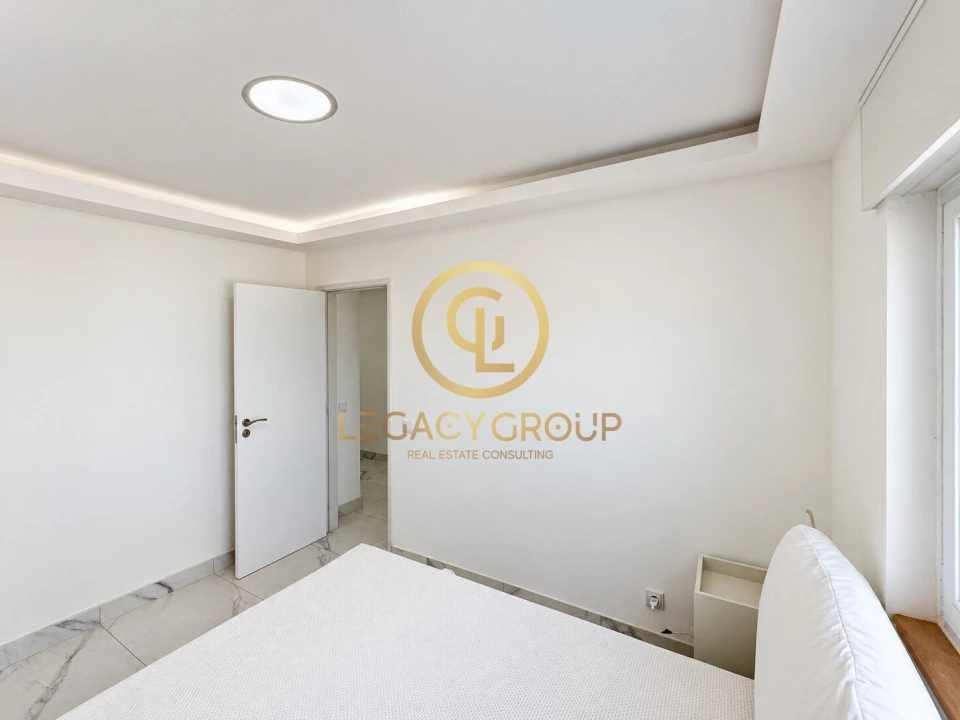 Apartamento T2 para Venda em Portimão Foto 18