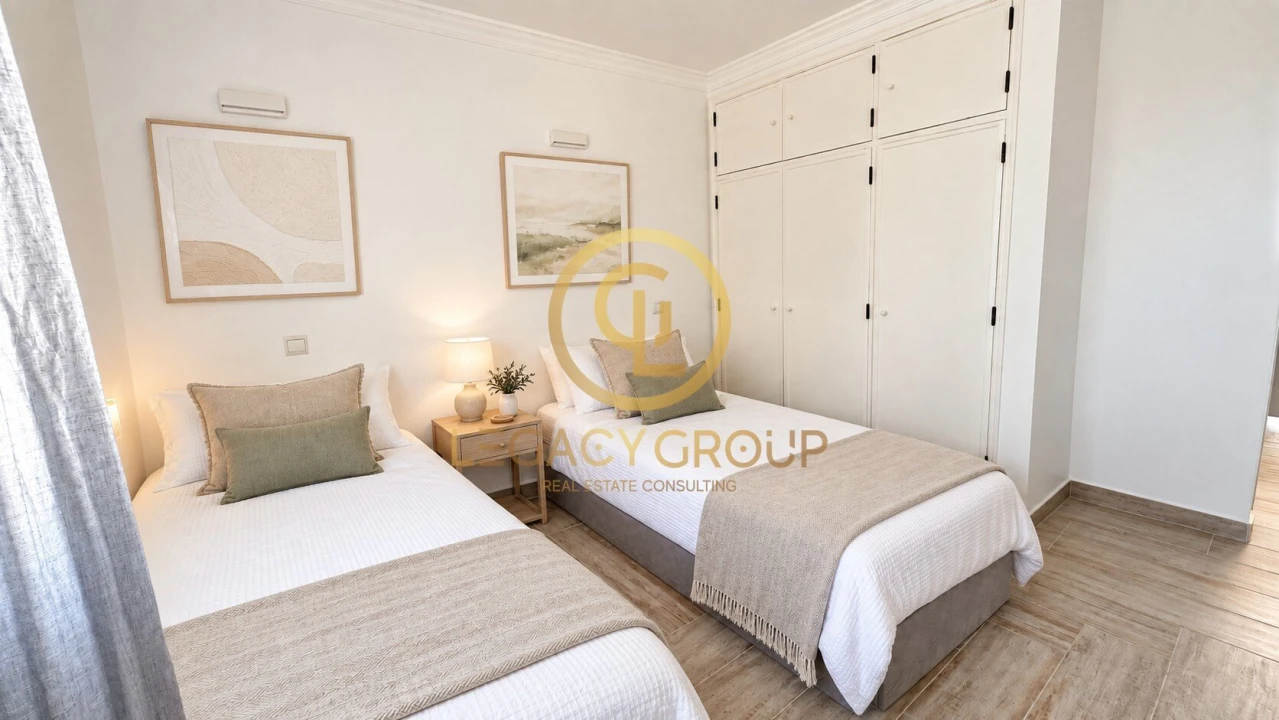 Apartamento T2 para Venda em Albufeira e Olhos de Água Foto 17