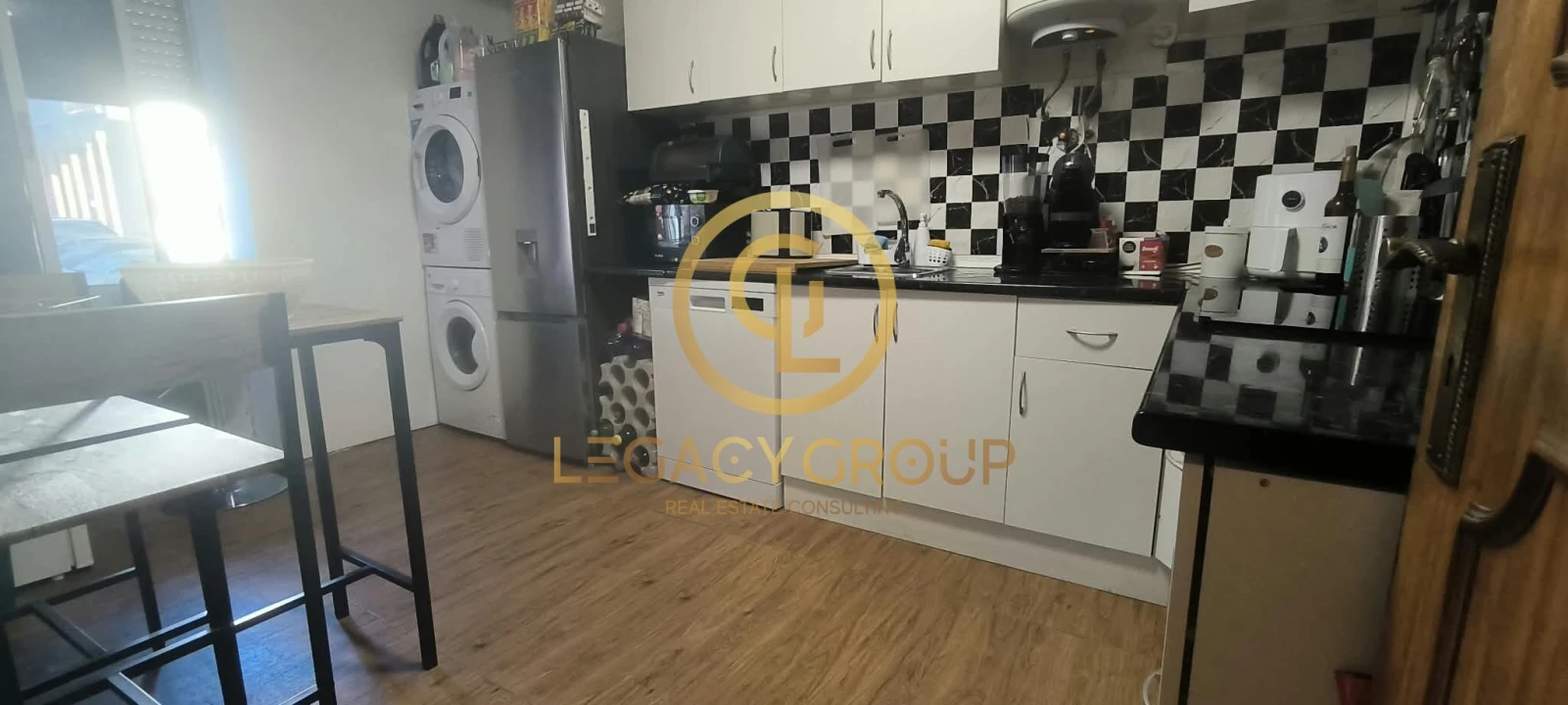 Apartamento T2 para Venda em Loule (São Sebastião) Foto 3