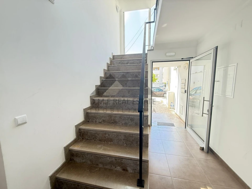 Apartamento T2 para Venda em Monte Gordo Foto 36
