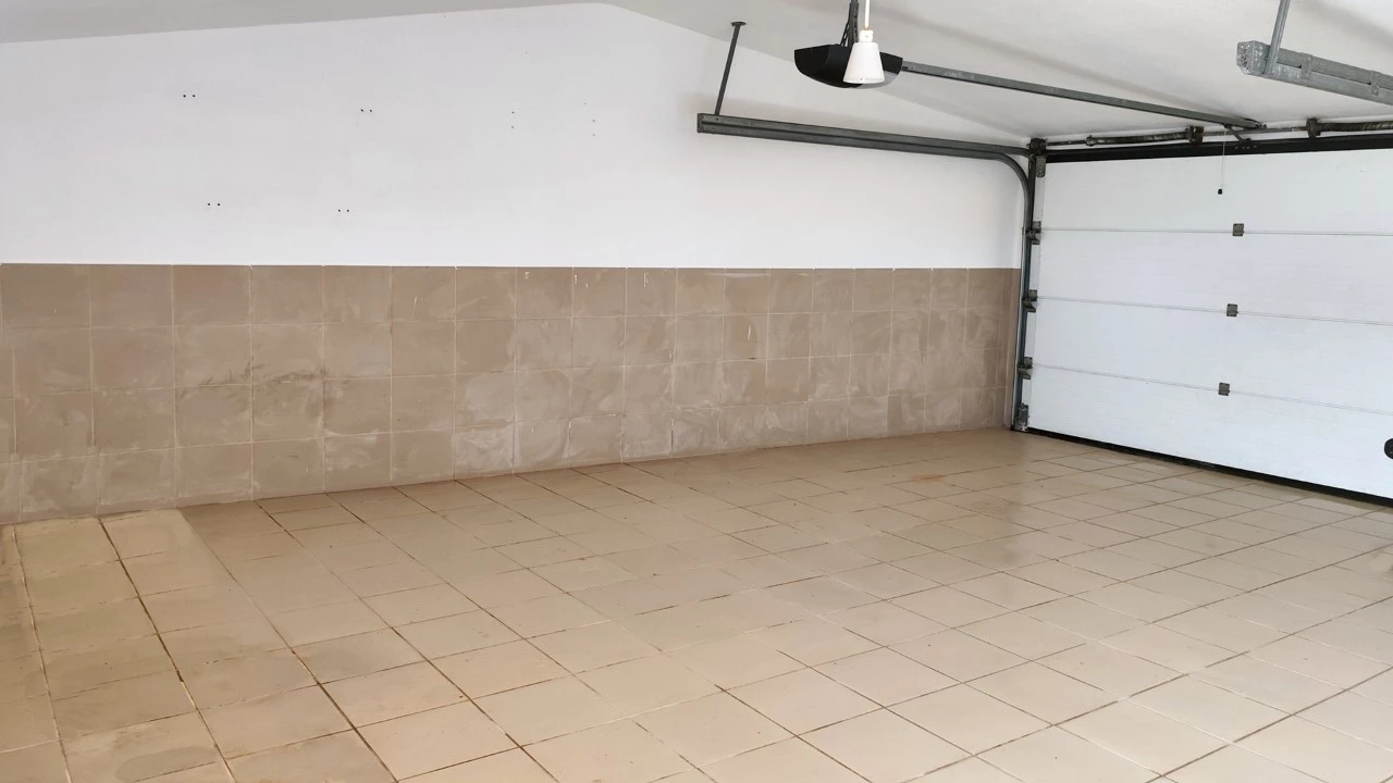 Moradia T4 para Venda em Silveira Foto 36