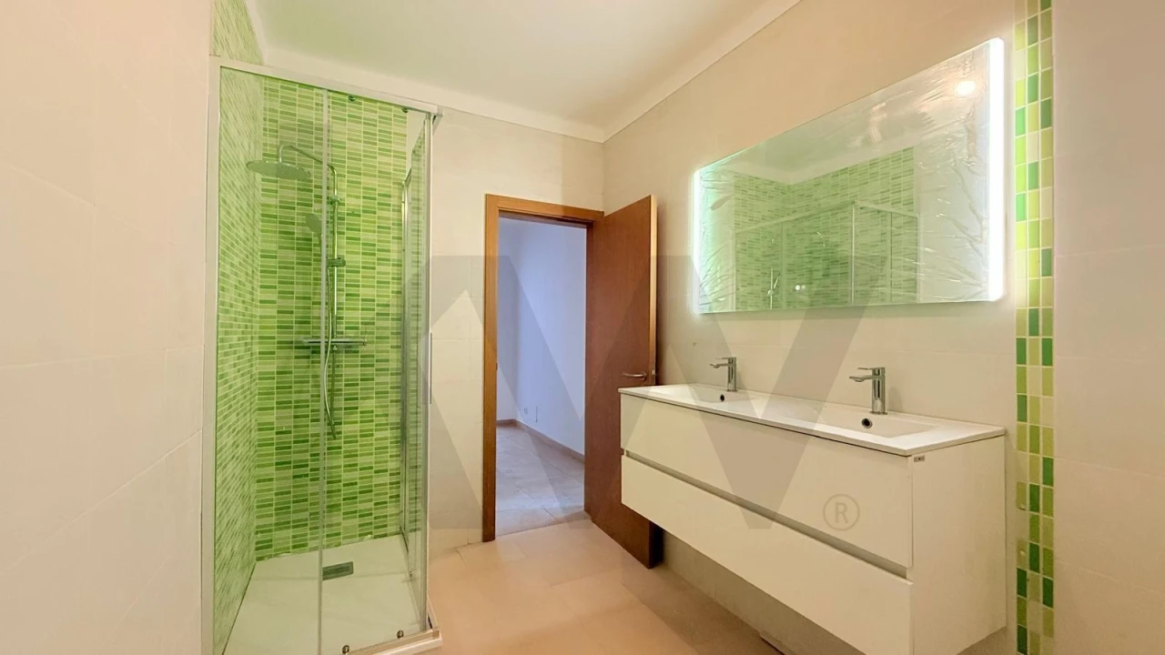 Apartamento T4 para Venda em Setubal (São Sebastião) Foto 15