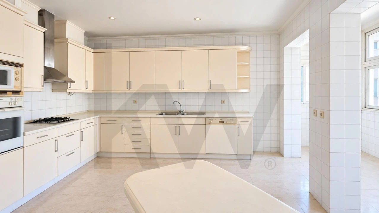 Apartamento T3 para Venda em Avenidas Novas Foto 10