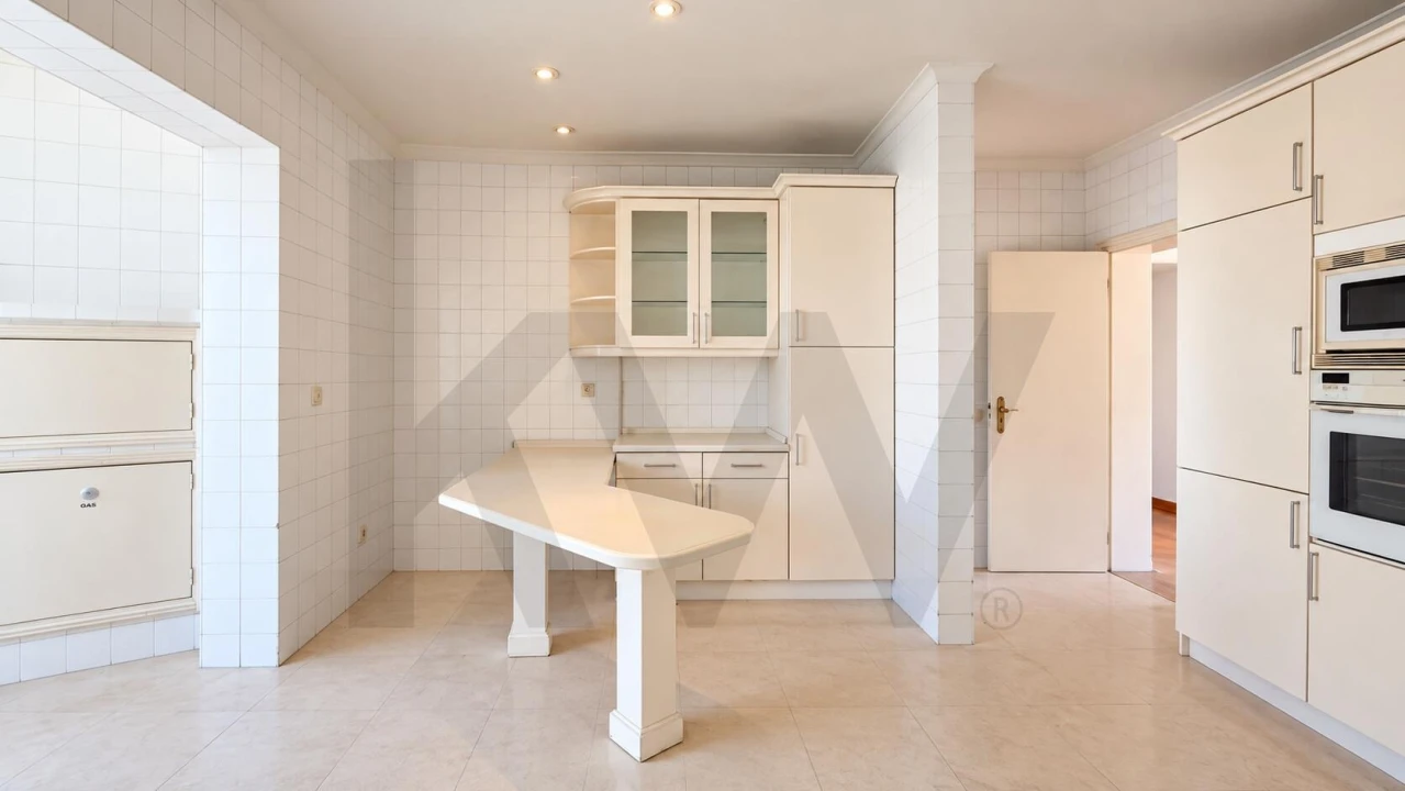 Apartamento T3 para Venda em Avenidas Novas Foto 11