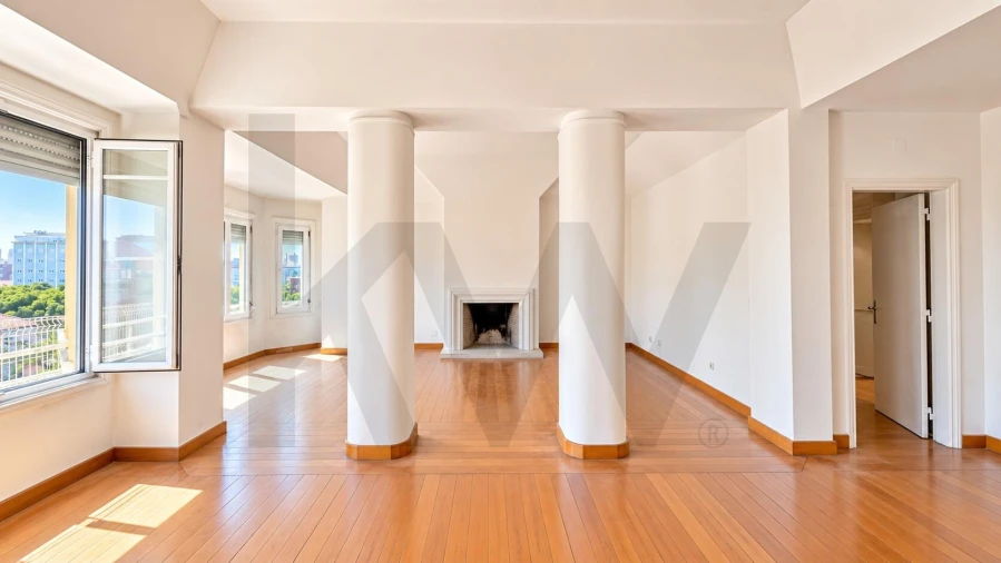 Apartamento T3 para Venda em Avenidas Novas Foto 2