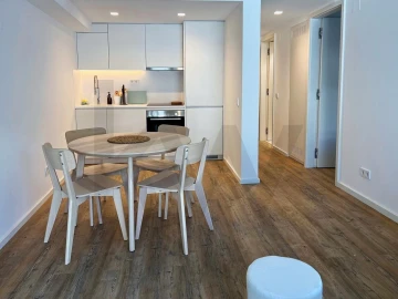 Apartamento T1 para Arrendamento em São Vicente
