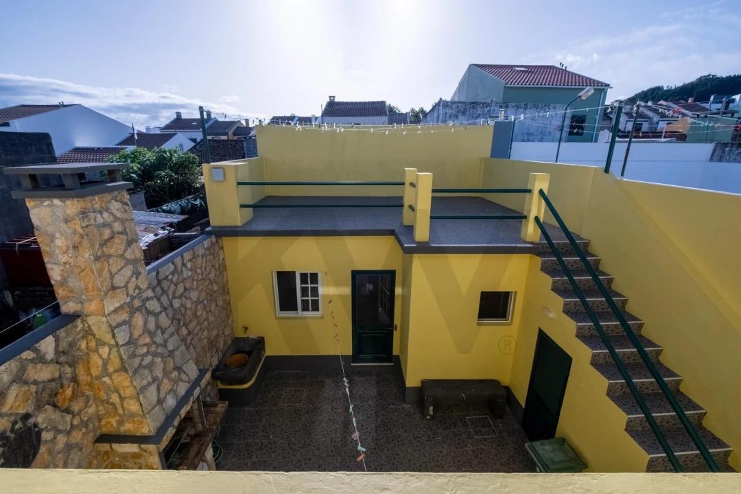Moradia T4 para Venda em Ponta Delgada (São Pedro) Foto 27