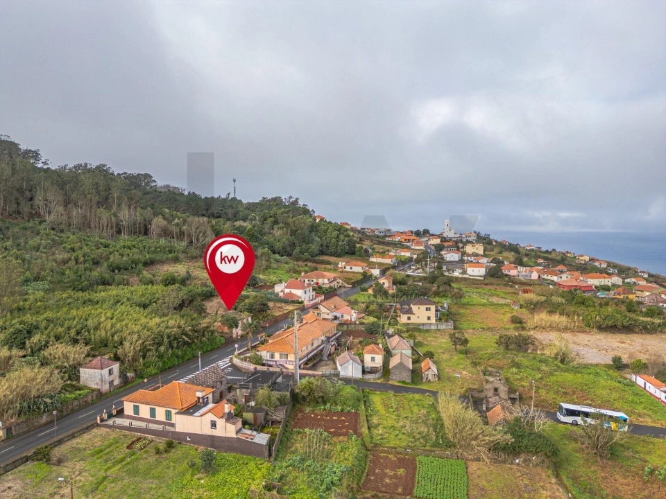 Moradia T3 para Venda em Porto Moniz Foto 14