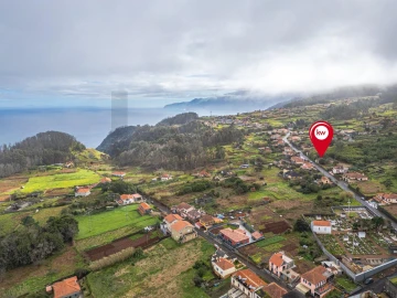 Moradia T3 para Venda em Porto Moniz
