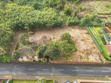 Moradia T3 para Venda em Porto Moniz