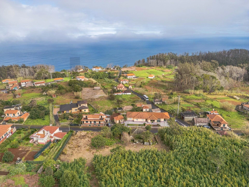 Moradia T3 para Venda em Porto Moniz Foto 6