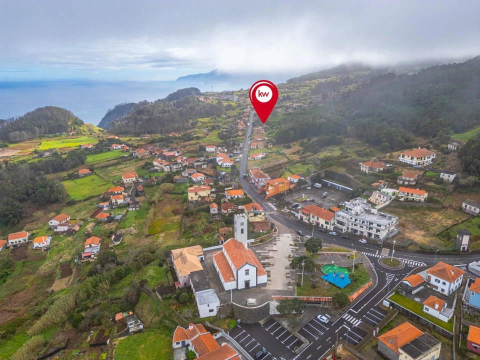 Moradia T3 para Venda em Porto Moniz Foto 16