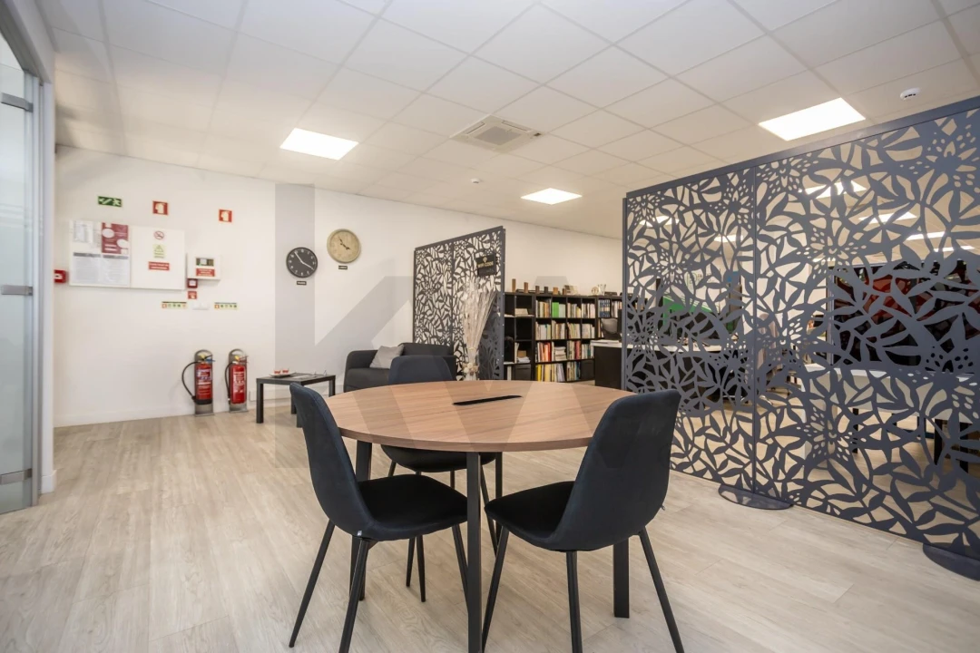 Escritório para Venda em União das Freguesias de Setúbal Foto 10