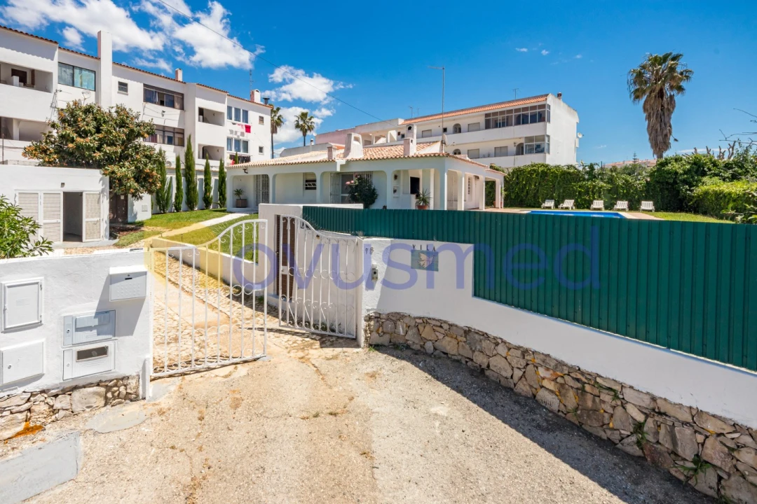Moradia T4 para Arrendamento em Albufeira e Olhos de Água Foto 23