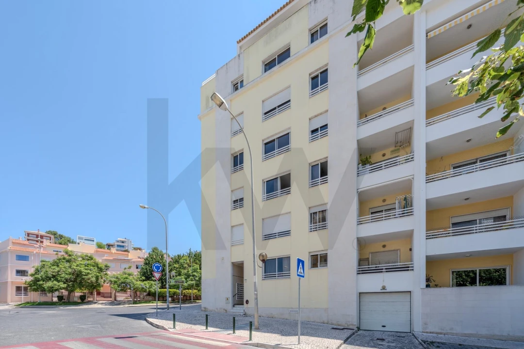 Apartamento T2 para Arrendamento em Carcavelos e Parede Foto 34