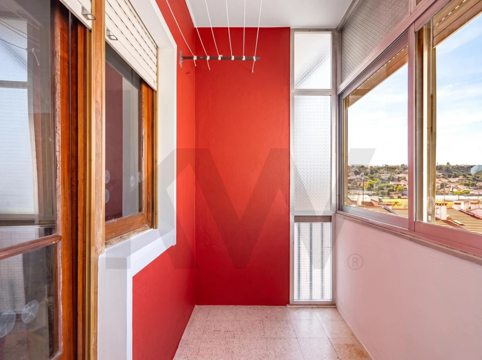 Apartamento T2 para Venda em Póvoa de Santo Adrião e Olival Basto Foto 16