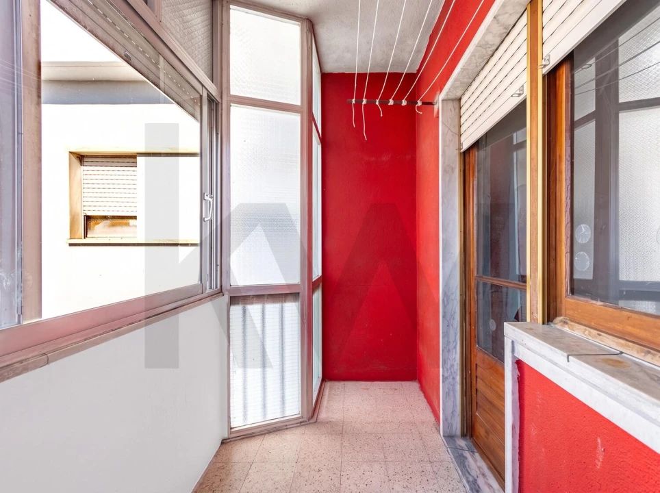Apartamento T2 para Venda em Póvoa de Santo Adrião e Olival Basto Foto 15