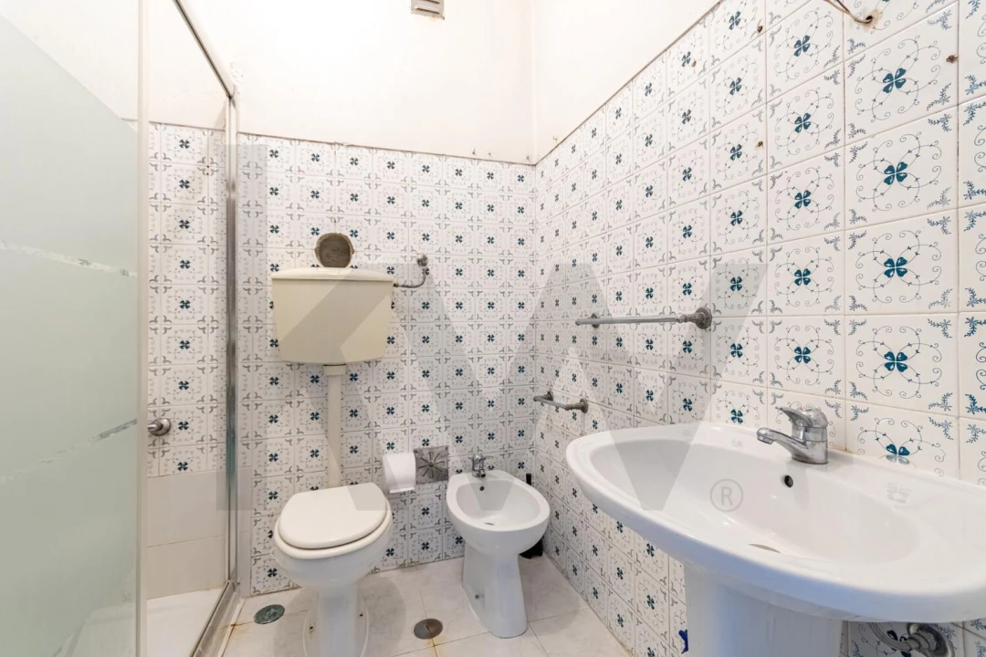 Apartamento T2 para Venda em Póvoa de Santo Adrião e Olival Basto Foto 12