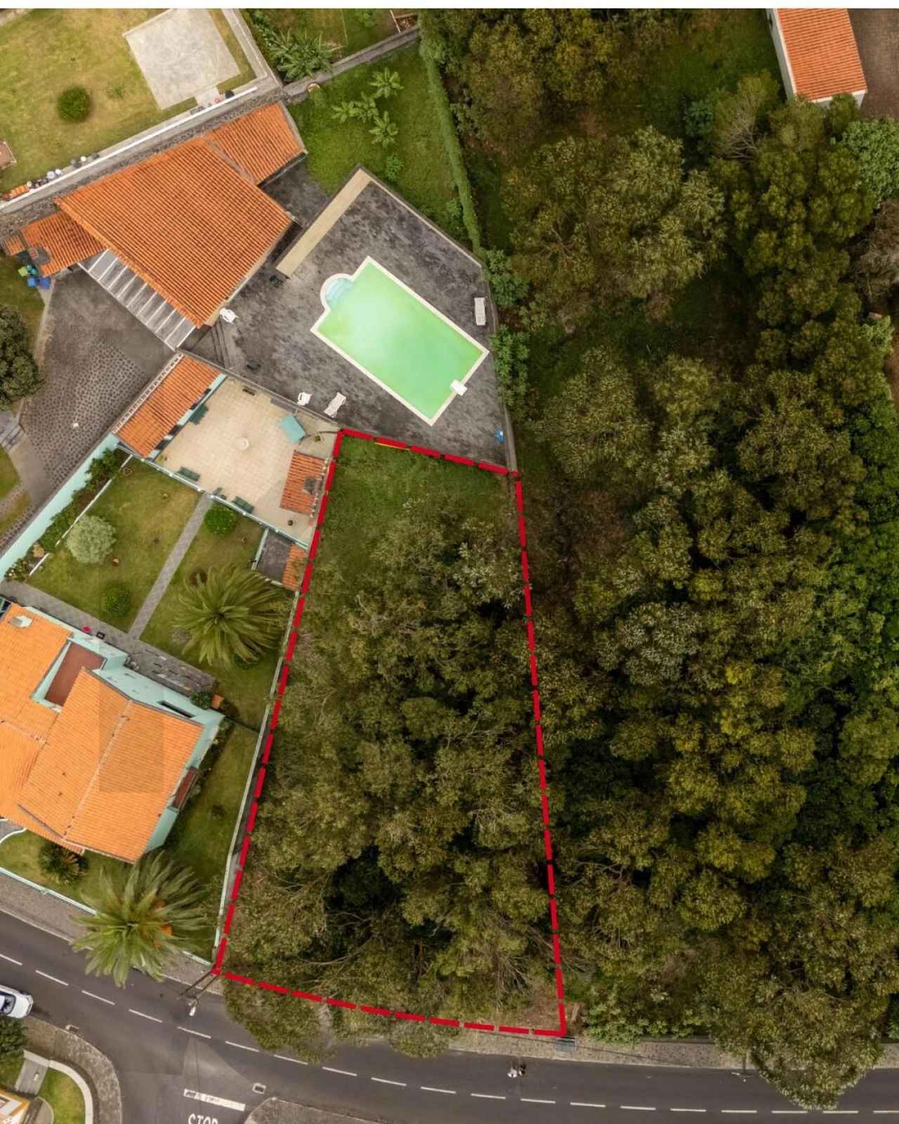 Terreno para Venda em Angra (São Pedro) Foto 2