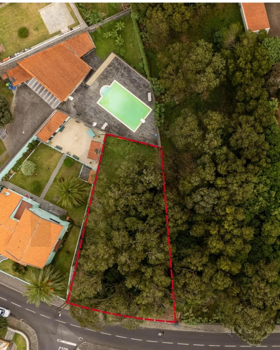 Terreno para Venda em Angra (São Pedro) Foto 2