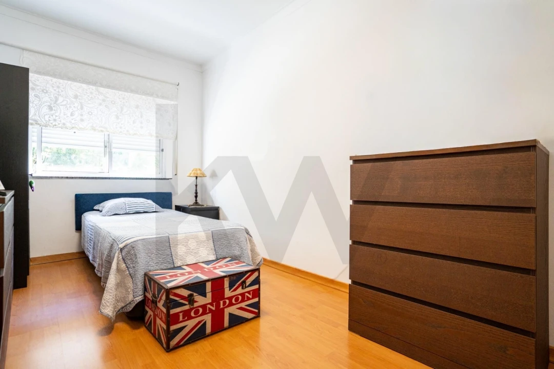 Apartamento T3 para Venda em Costa da Caparica Foto 16