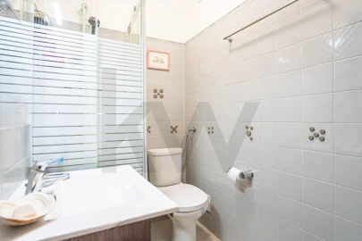 Apartamento T3 para Venda em Costa da Caparica